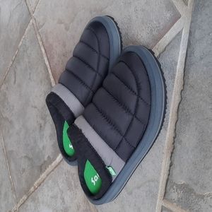 Sanuk Boys Lil Puffer Mules